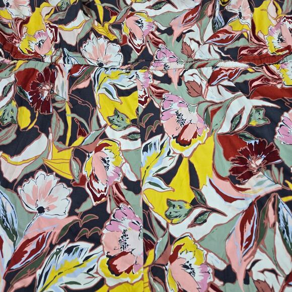 Torrid Sz 4XL Wom Romper Short Sleeve Tropical Floral Print Pockets Spring Break - Picture 13 of 13